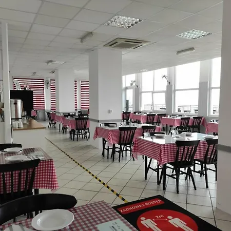 Osrodek Wypoczynkowy Gwarek * Ustronie Morskie