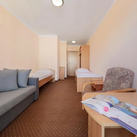 Osrodek Wypoczynkowy Gwarek 우스트 노리 모르스키