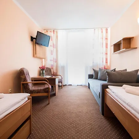 Osrodek Wypoczynkowy Gwarek Resort *