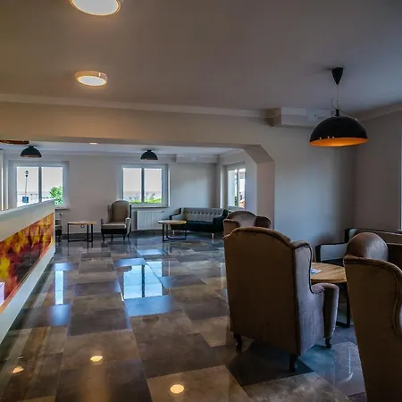 Osrodek Wypoczynkowy Gwarek 리조트 우스트 노리 모르스키