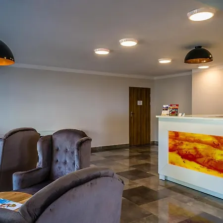 Osrodek Wypoczynkowy Gwarek 리조트 *