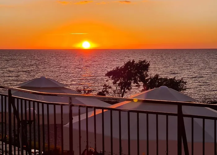 Resort Osrodek Wypoczynkowy Gwarek *