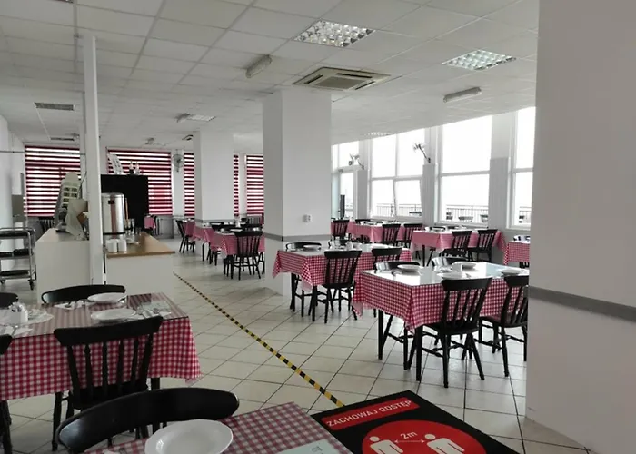 Osrodek Wypoczynkowy Gwarek * Ustronie Morskie